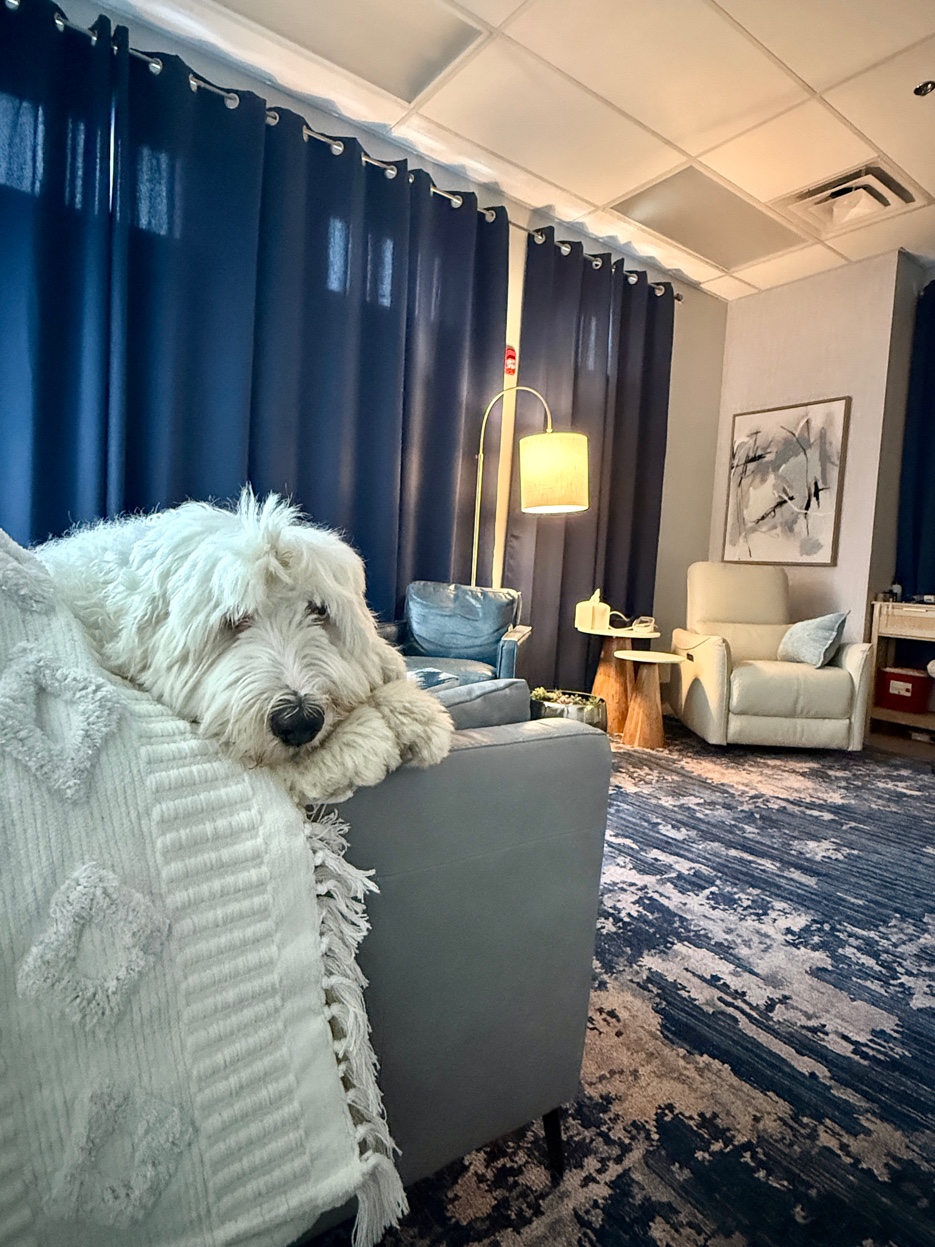 Music City Ketamine lobby and waiting area Franklin TN